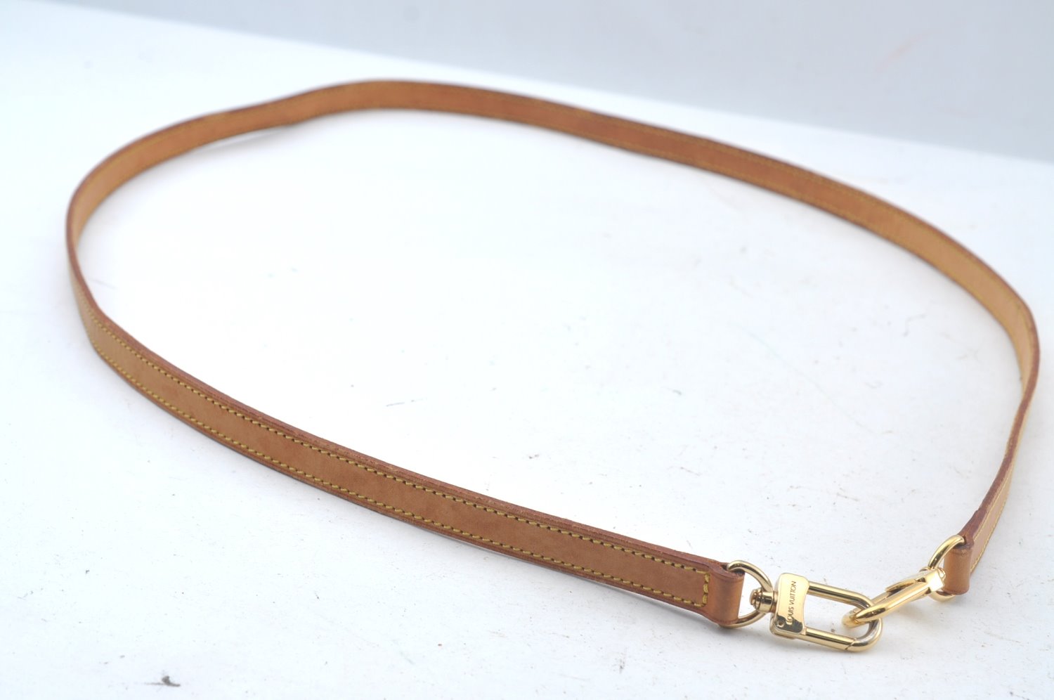 Authentic Louis Vuitton Leather Shoulder Strap 50.4