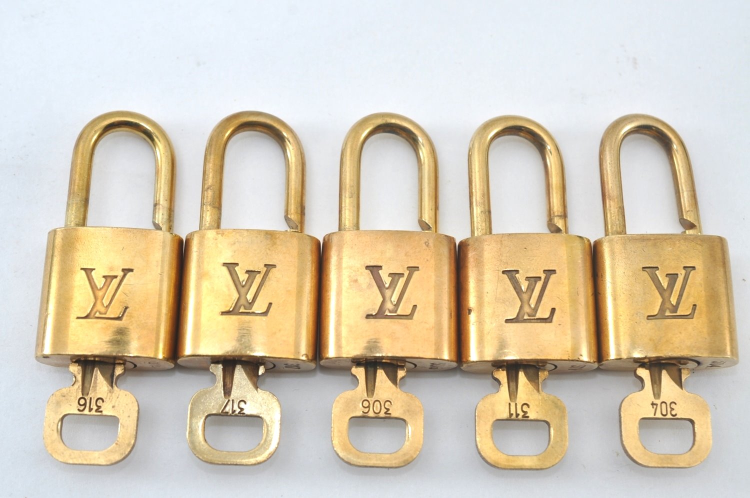 Authentic Louis Vuitton Padlock & Keys 10Set LV L1514