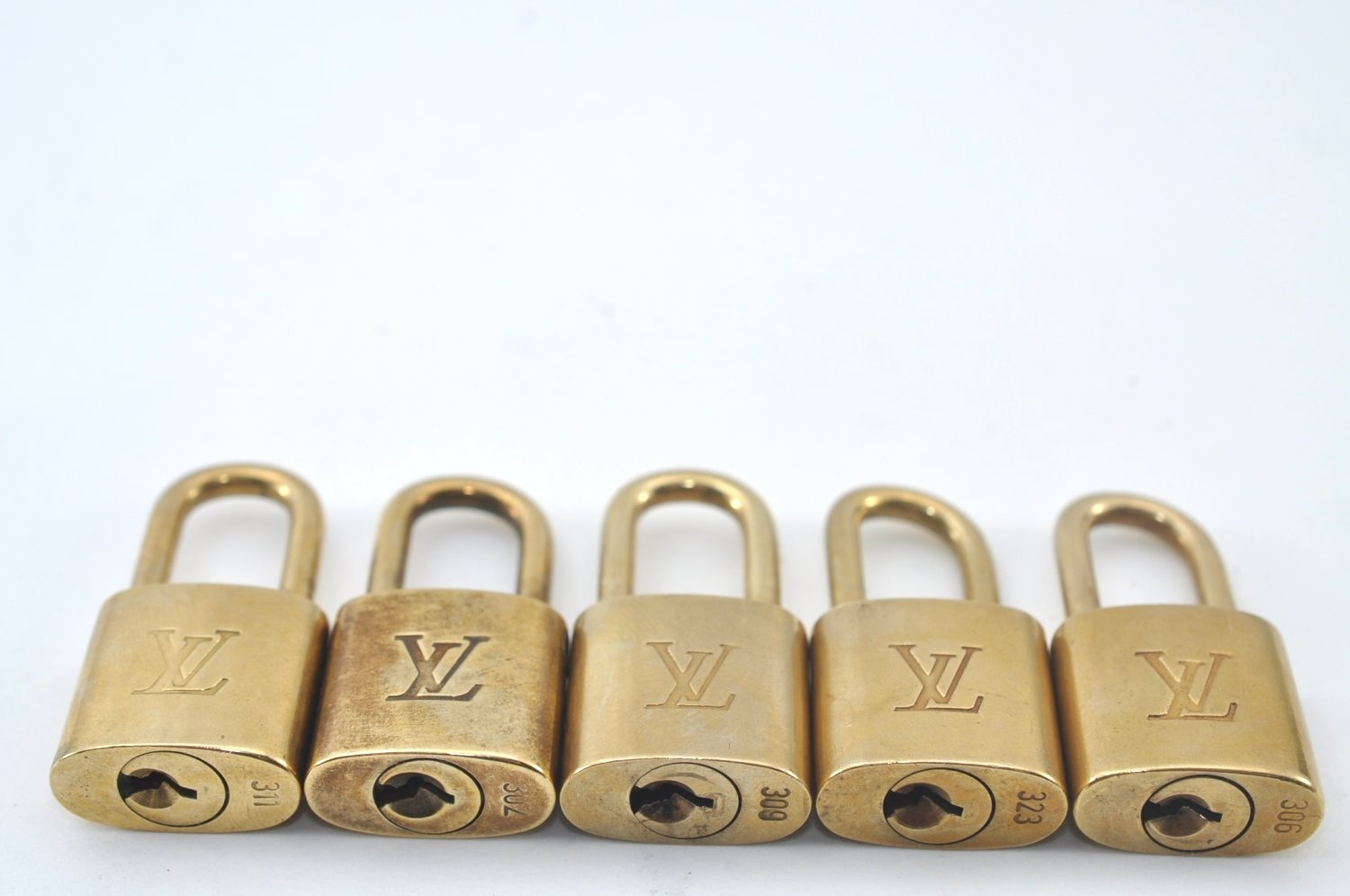 Authentic Louis Vuitton Padlock & Keys 10Set LV L1515