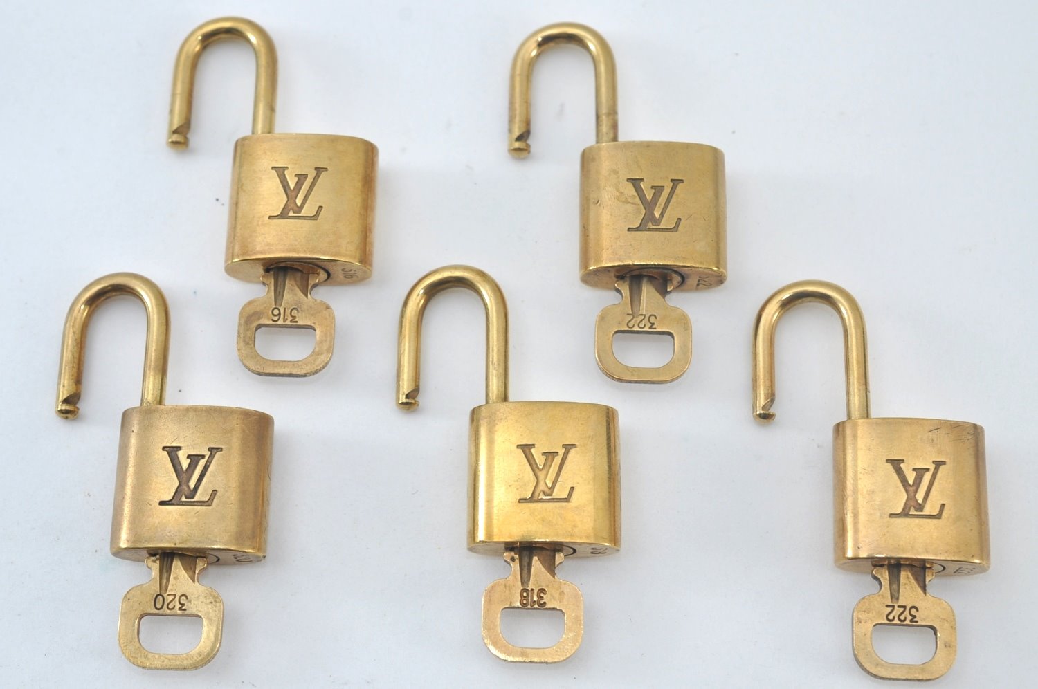 Authentic Louis Vuitton Padlock & Keys 10Set LV L1516