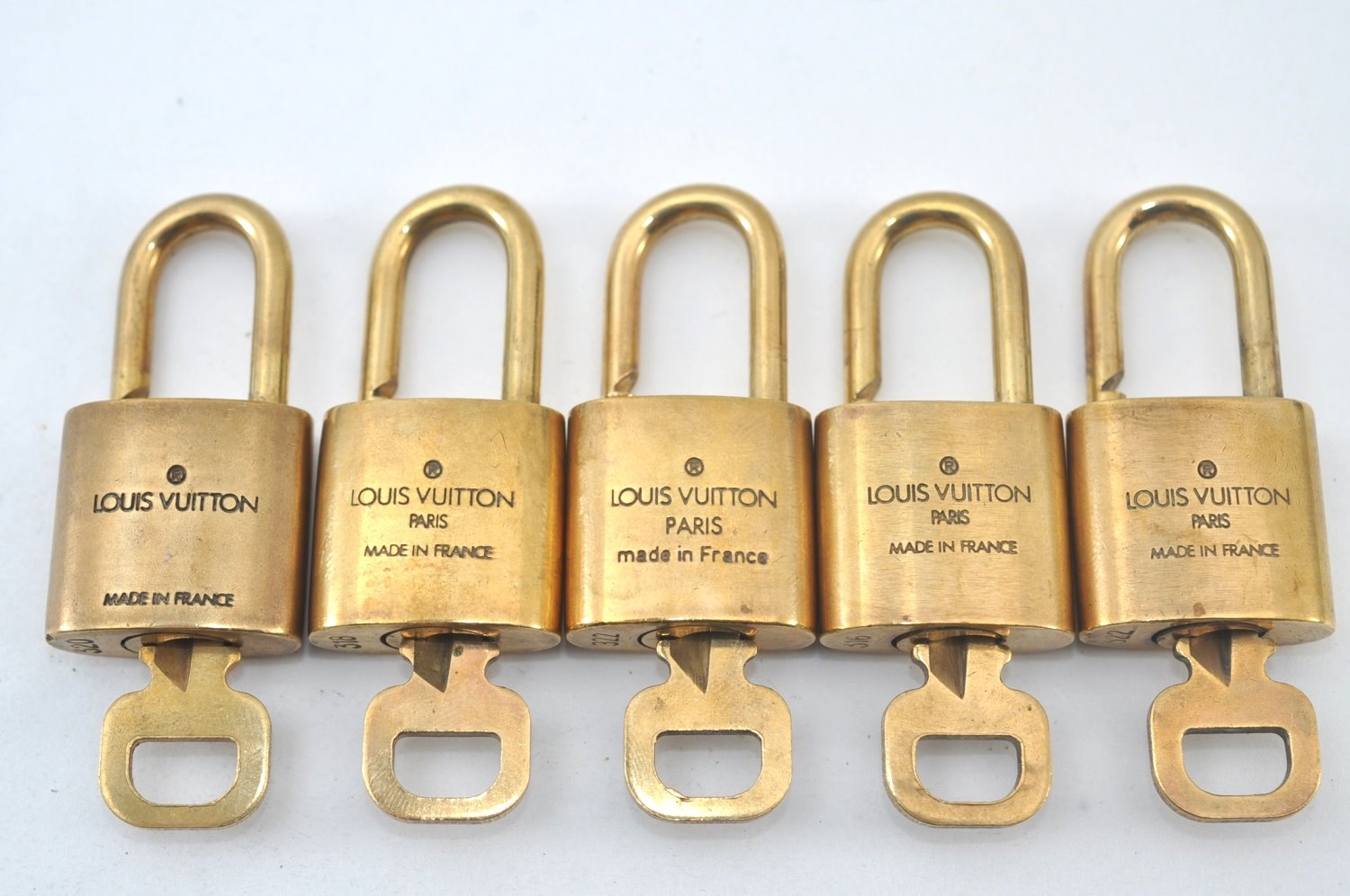 Authentic Louis Vuitton Padlock & Keys 10Set LV L1516