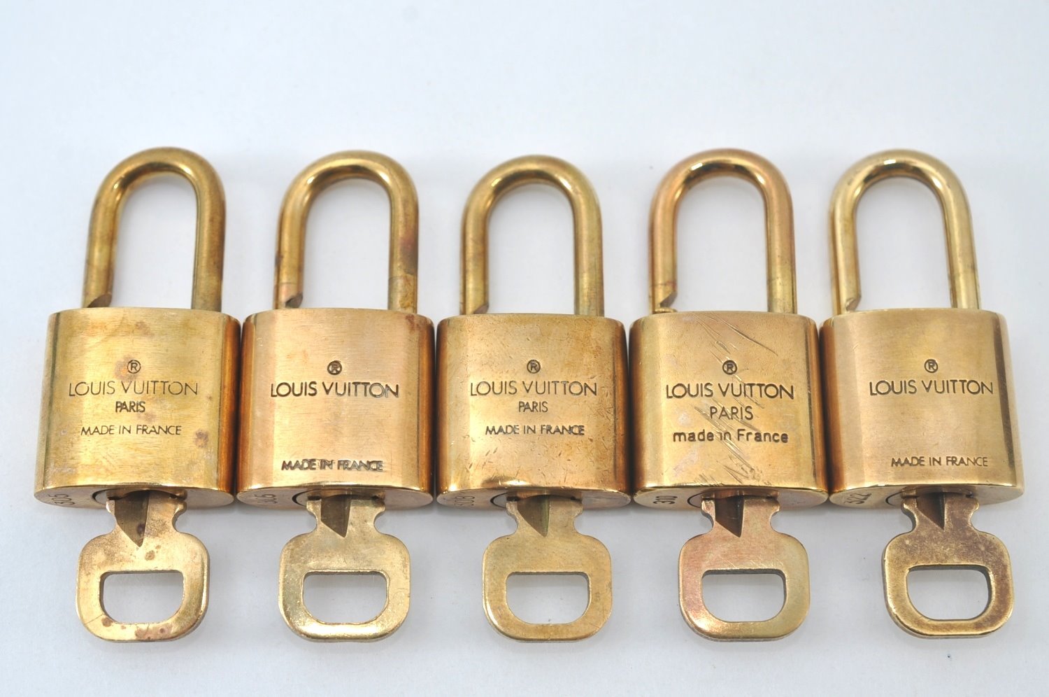 Authentic Louis Vuitton Padlock & Keys 10Set LV L1608