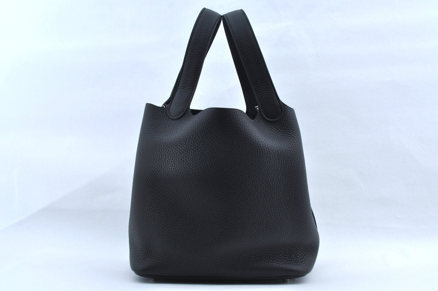 Authentic HERMES Picotan Lock MM Hand Bag Taurillon Clemence Black L2120