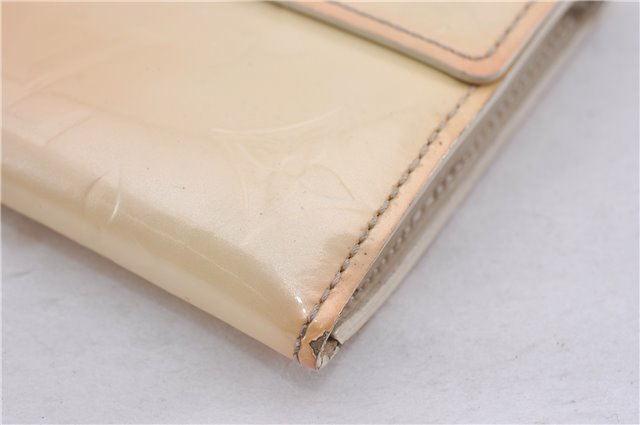 Authentic Louis Vuitton Vernis Pochette Porte Monnaie Credit Wallet Ivory 0005G