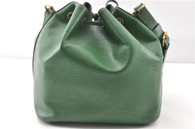 Authentic Louis Vuitton Epi Petit Noe Shoulder Drawstring Bag M44104 Green 0012G