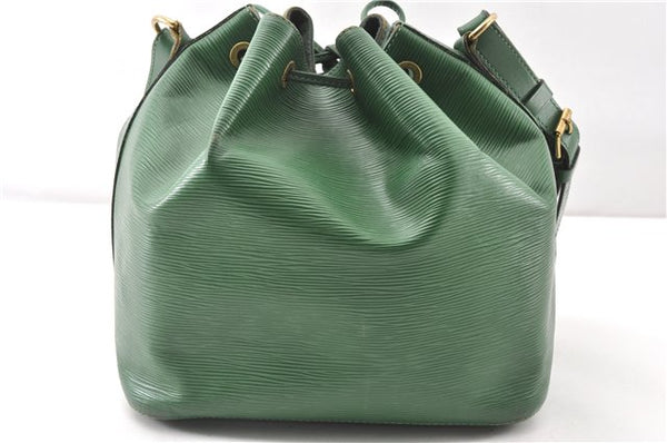 Authentic Louis Vuitton Epi Petit Noe Shoulder Drawstring Bag M44104 Green 0012G