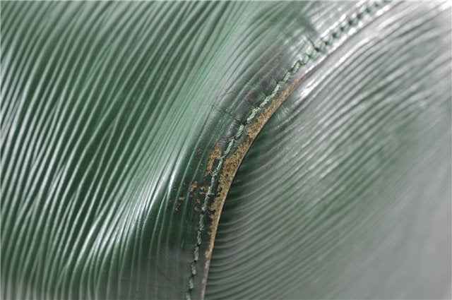 Authentic Louis Vuitton Epi Petit Noe Shoulder Drawstring Bag M44104 Green 0012G