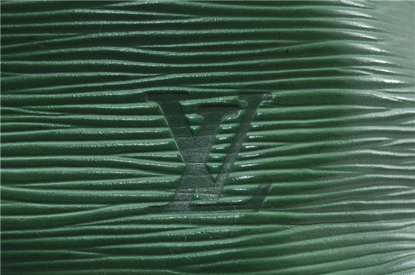 Authentic Louis Vuitton Epi Petit Noe Shoulder Drawstring Bag M44104 Green 0012G