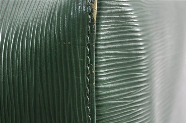 Authentic Louis Vuitton Epi Petit Noe Shoulder Drawstring Bag M44104 Green 0012G