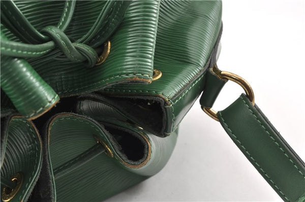 Authentic Louis Vuitton Epi Petit Noe Shoulder Drawstring Bag M44104 Green 0012G
