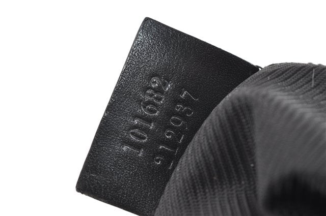 Authentic GUCCI Shoulder Cross Body Bag GG Canvas Leather 212937 Black 0018G