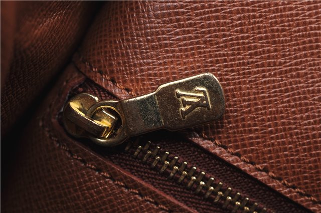 Auth Louis Vuitton Monogram Saint Cloud GM Shoulder Cross Bag M51242 LV 0021E