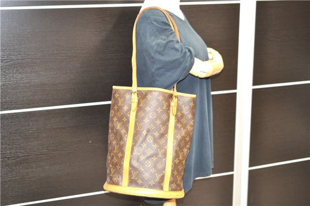 Authentic Louis Vuitton Monogram Bucket GM Shoulder Bag Old Model LV 0033D