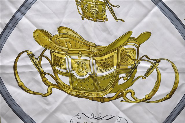 Authentic HERMES Carre 90 Scarf 