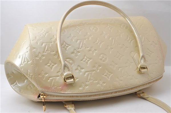 Authentic Louis Vuitton Vernis Sherwood GM Hand Bag Ivory M91487 LV 0069D