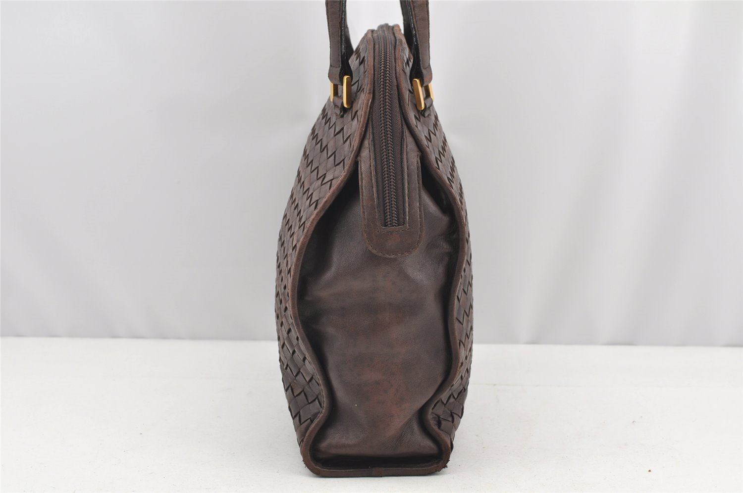 Authentic BOTTEGA VENETA Intrecciato Leather Shoulder Tote Bag Brown 0072I