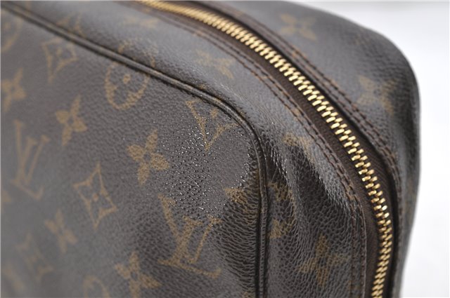 Auth Louis Vuitton Monogram Trousse Toilette 28 Clutch Hand Bag M47522 LV 0076D