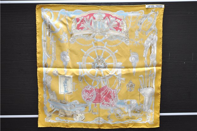 Authentic HERMES Petit Carre 40 Scarf Handkerchief 