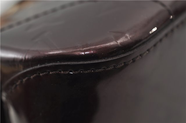 Auth Louis Vuitton Vernis Rose Wood Avenue Shoulder Bag Wine Red M93510 LV 0109E