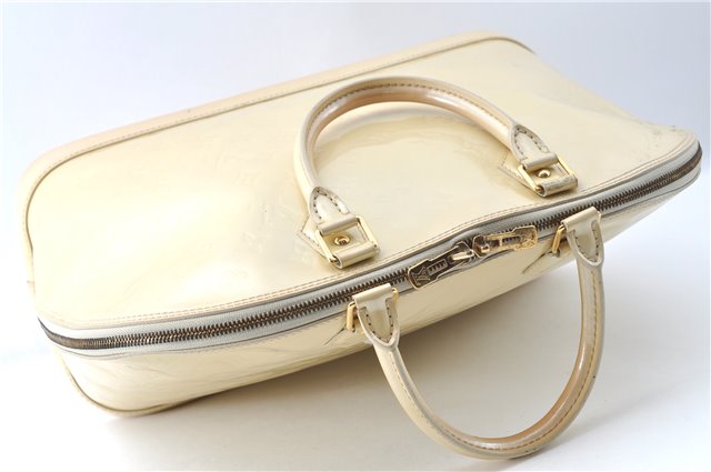 Authentic Louis Vuitton Vernis Alma GM Hand Bag Beige M91450 LV 0113C