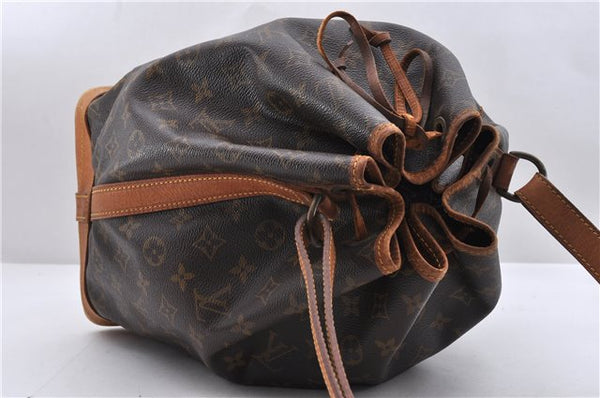 Authentic Louis Vuitton Monogram Noe Shoulder Bag M42224 LV 0128D