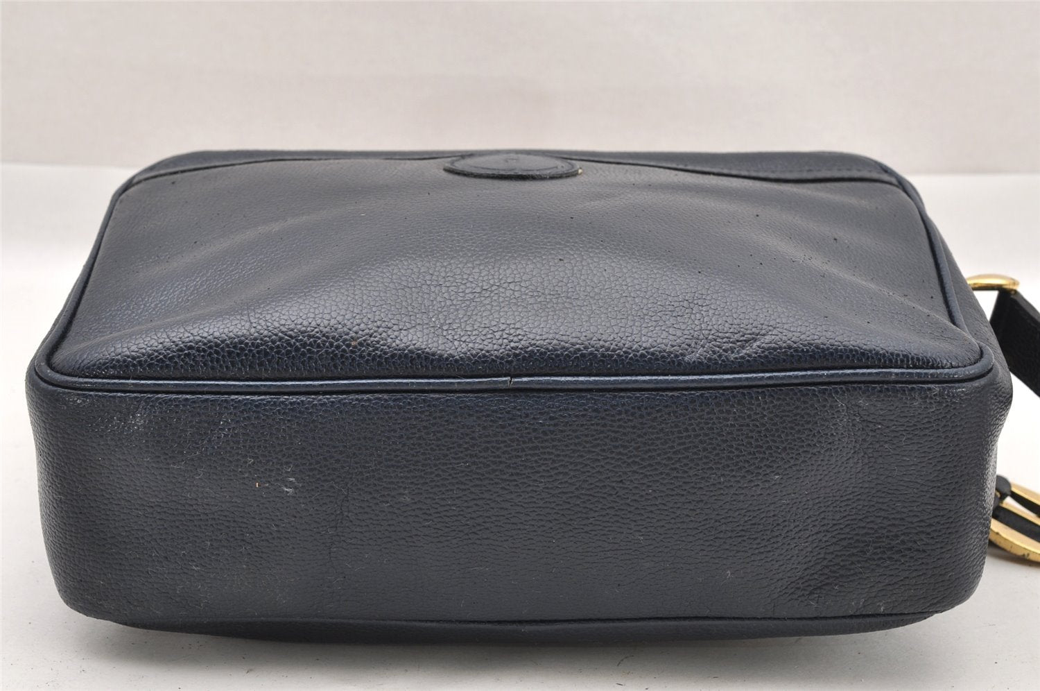 Authentic GUCCI Shoulder Cross Body Bag Purse Leather Navy Blue Junk 0132I