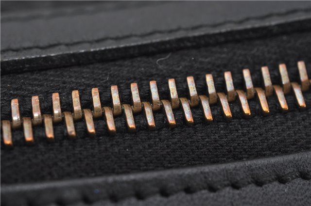 Authentic GUCCI Shoulder Cross Body Bag GG Canvas Leather 90762 Black 0142G