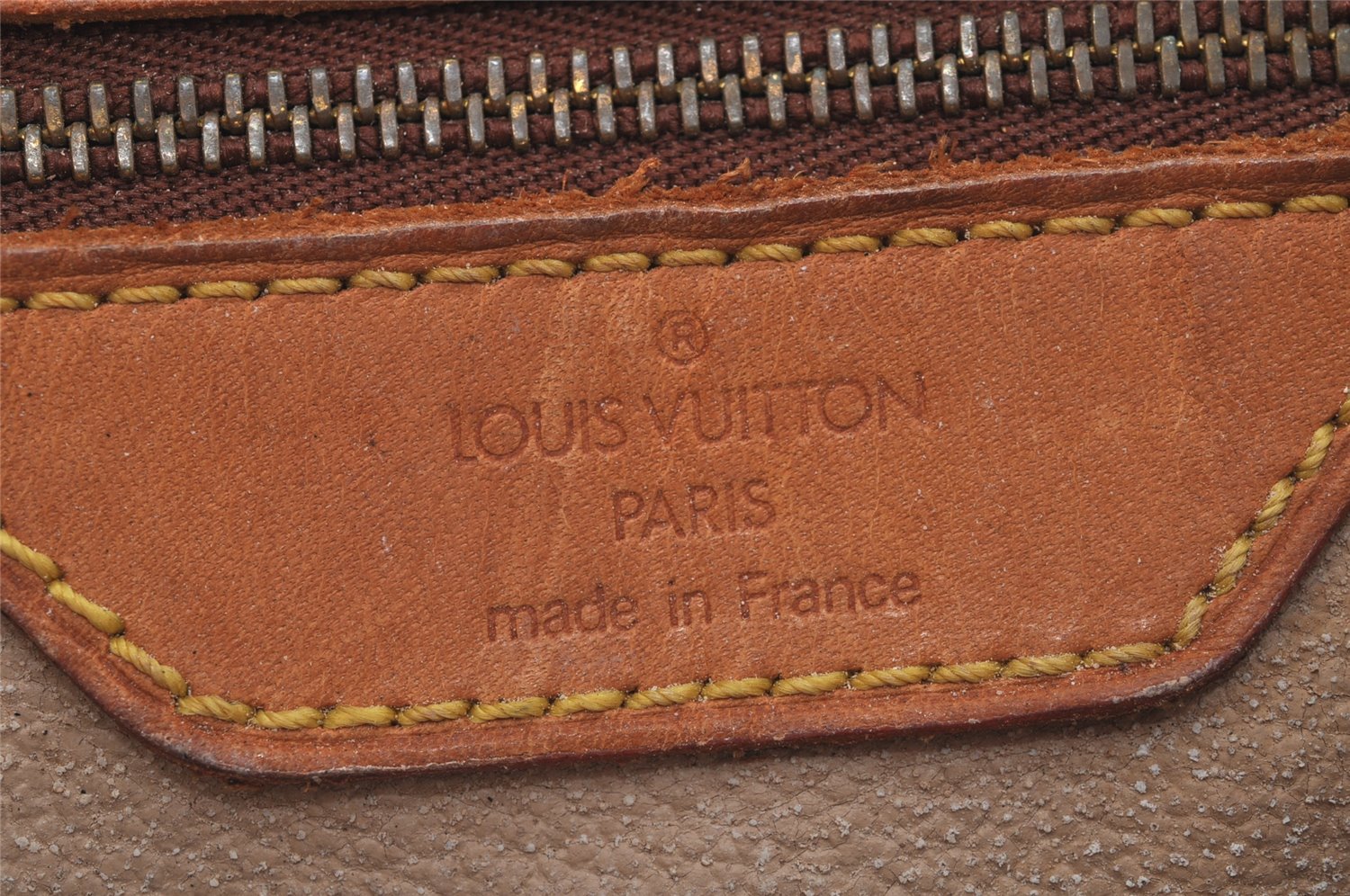 Authentic Louis Vuitton Monogram Bucket GM Shoulder Tote Bag M42236 Junk 0159I