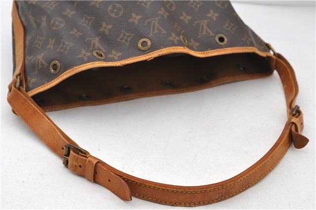 Authentic Louis Vuitton Monogram Petit Noe Shoulder Bag M42226 LV 0172D