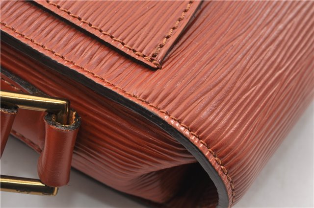 Authentic Louis Vuitton Epi Saint Cloud GM Shoulder Bag Brown LV 0200G