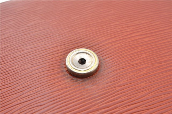 Authentic Louis Vuitton Epi Saint Cloud GM Shoulder Bag Brown LV 0200G