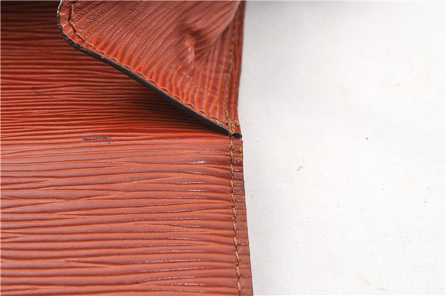 Authentic Louis Vuitton Epi Saint Cloud GM Shoulder Bag Brown LV 0200G