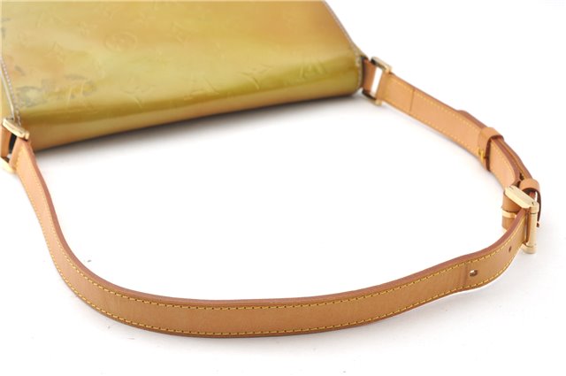 Auth Louis Vuitton Vernis Thompson Street Shoulder Bag Green M91009 LV 0203G