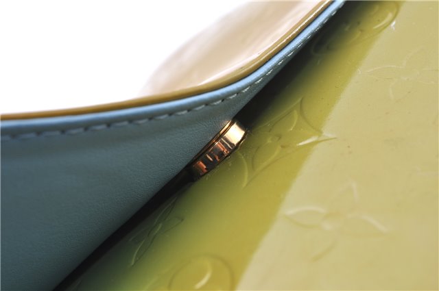 Auth Louis Vuitton Vernis Thompson Street Shoulder Bag Green M91009 LV 0203G