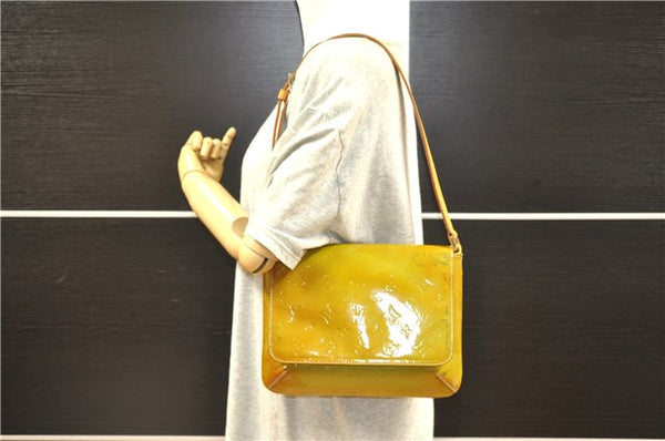 Auth Louis Vuitton Vernis Thompson Street Shoulder Bag Green M91009 LV 0203G
