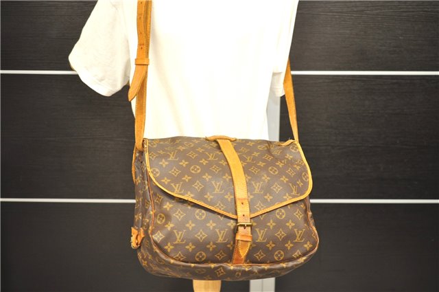 Auth Louis Vuitton Monogram Saumur 35 Shoulder Cross Body Bag M42254 LV 0213D