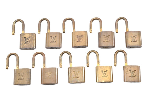 Authentic Louis Vuitton Padlock Gold 10Set LV 0214G