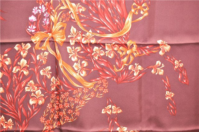 Authentic HERMES Carre 90 Scarf 