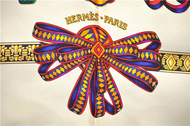 Authentic HERMES Carre 90 Scarf 