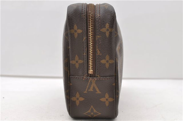 Auth Louis Vuitton Monogram Trousse Toilette 23 Clutch Hand Bag M47524 LV 0258D