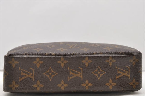 Auth Louis Vuitton Monogram Trousse Toilette 23 Clutch Hand Bag M47524 LV 0258D