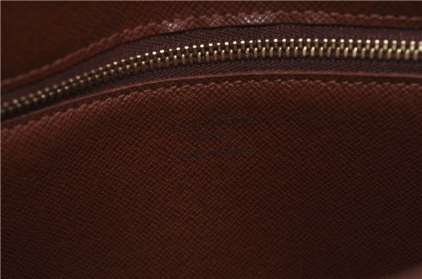 Authentic Louis Vuitton Monogram Saint Cloud GM M51242 Shoulder Cross Bag 0275F