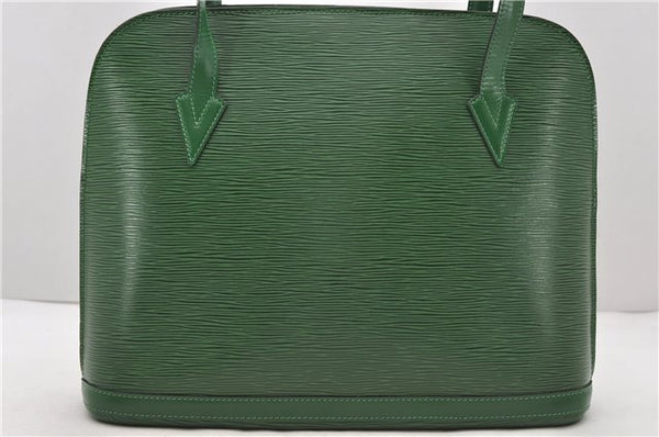 Authentic Louis Vuitton Epi Lussac Shoulder Bag Green LV 0305D