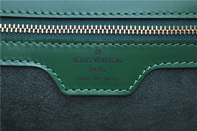 Authentic Louis Vuitton Epi Lussac Shoulder Bag Green LV 0305D