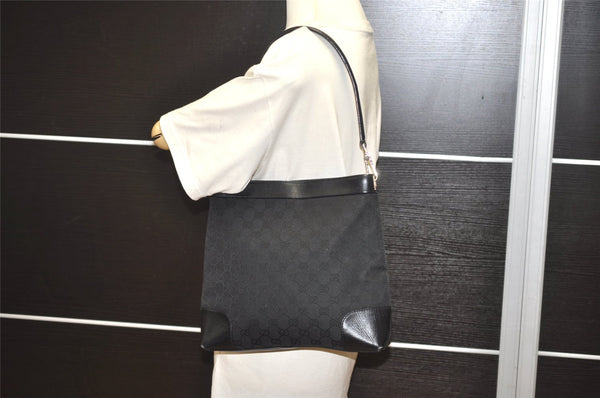 Authentic GUCCI Vintage Shoulder Bag GG Canvas Leather 33900 Black Junk 0314I