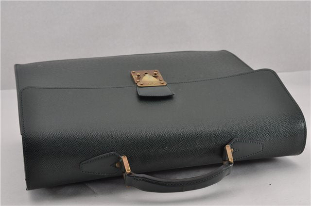 Auth Louis Vuitton Taiga Moskova Briefcase Business Bag M30034 Green Junk 0323G