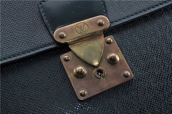 Auth Louis Vuitton Taiga Moskova Briefcase Business Bag M30034 Green Junk 0323G