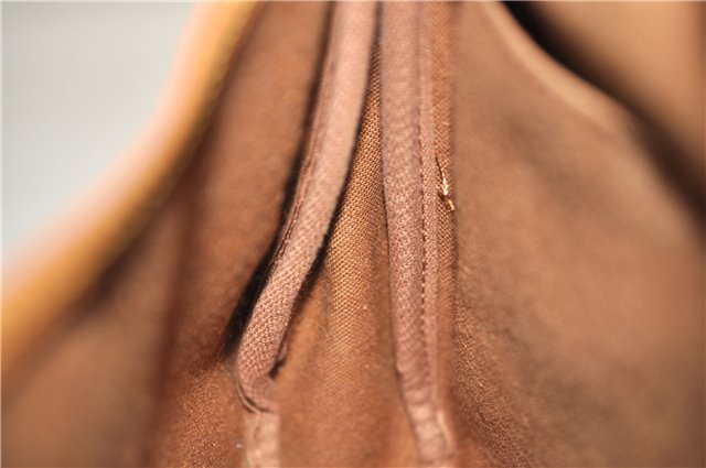 Authentic Louis Vuitton Monogram Saumur 30 Shoulder Cross Bag M42256 LV 0329G