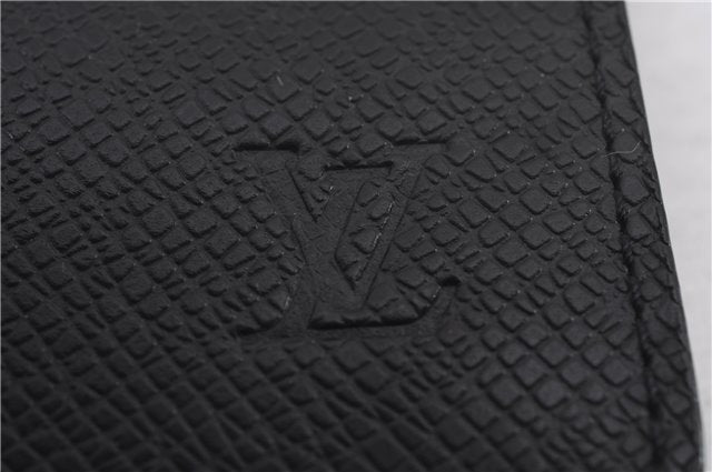 Authentic Louis Vuitton Taiga Portefeuille Accordeon Wallet M30992 Black 0352F