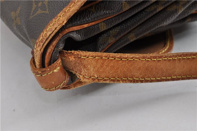 Authentic Louis Vuitton Monogram Saumur 30 Shoulder Cross Bag M42256 LV 0354G